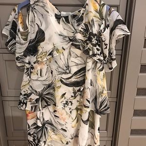 White House Black Market NWT Women’s Layered Blouse.  Medium multi colors